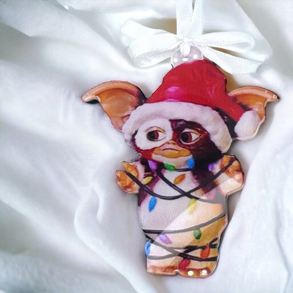 Gizmo's Holiday Magic: Irresistible Gremlins Christmas Ornament! Brand New! - Picture 3 of 8